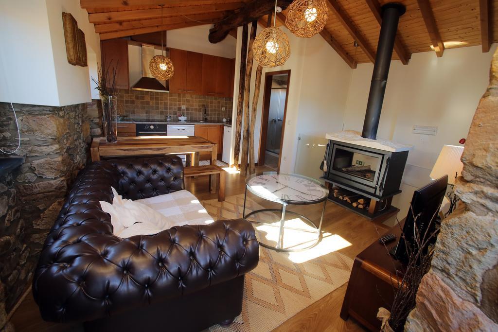 Mountain Whisper Villa Gondramaz Exterior photo