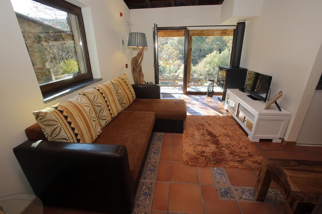 Mountain Whisper Villa Gondramaz Exterior photo